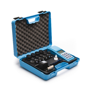 cet appareil de référence en œnologie, très facile à utiliser, permet de déterminer la turbidité à toutes les étapes de la vinification et avant la mise en bouteille.
livré en mallette pour faciliter le transport lors de mesures sur site, le turbidimètre 2100q allie précision et robustesse afin de vous assurer des mesures fiables, sur le terrain comme en laboratoire. il est fourni avec étalons stablcal (20, 100 et 800 ntu) et 6 cellules de mesure.
avantages

etalonnage simplifié avec assista